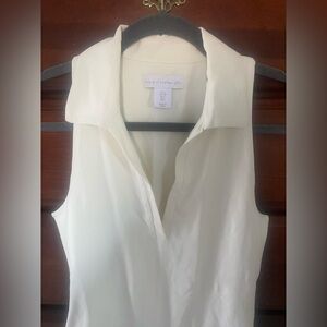 House of Harlow 1960 Sleeveless White V-Neck Blouse